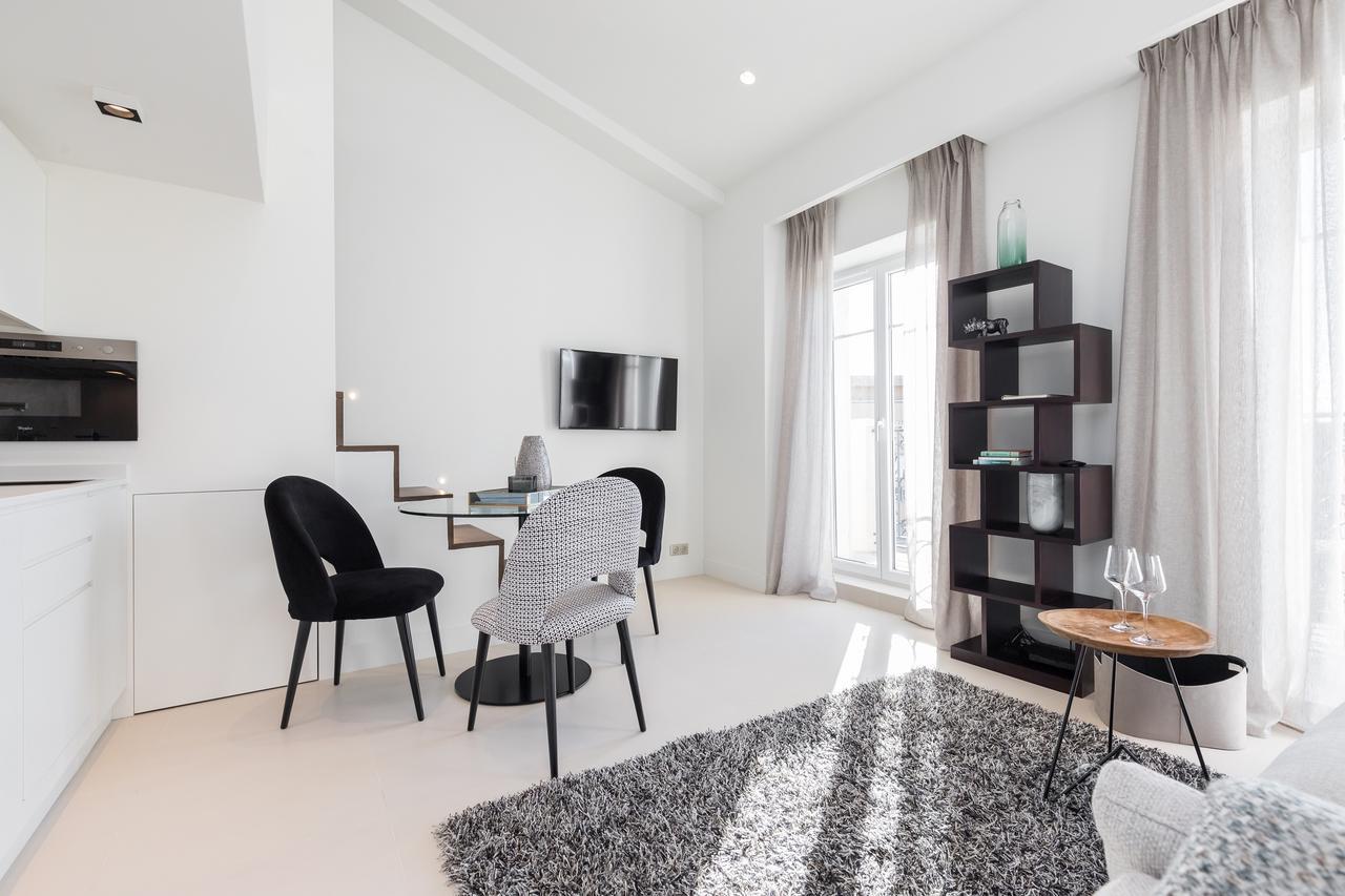 Riviera Home - Duplex Dernier Etage Nisa Exterior foto
